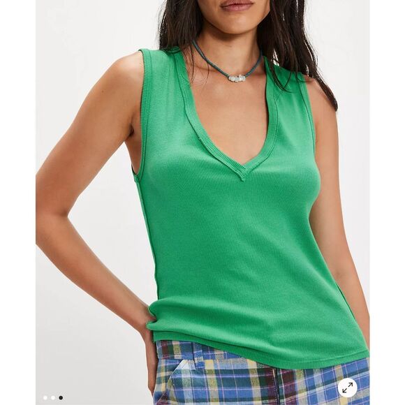 Free People Tops - Free People We The Free Neria V-Neck Tank Top green Women’s medium NEW